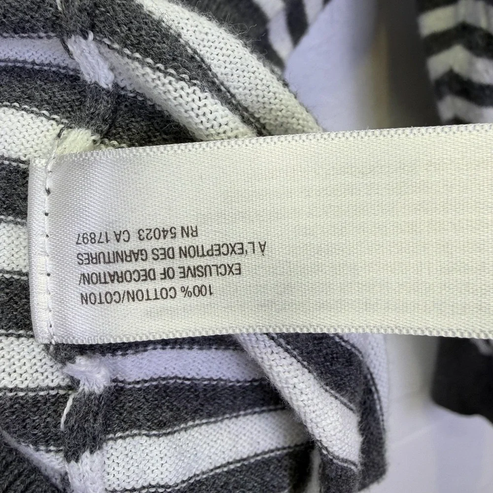 Old Navy Woman's Button Up Sweater‎ Size L Grey White Striped 100% Cotton Staple